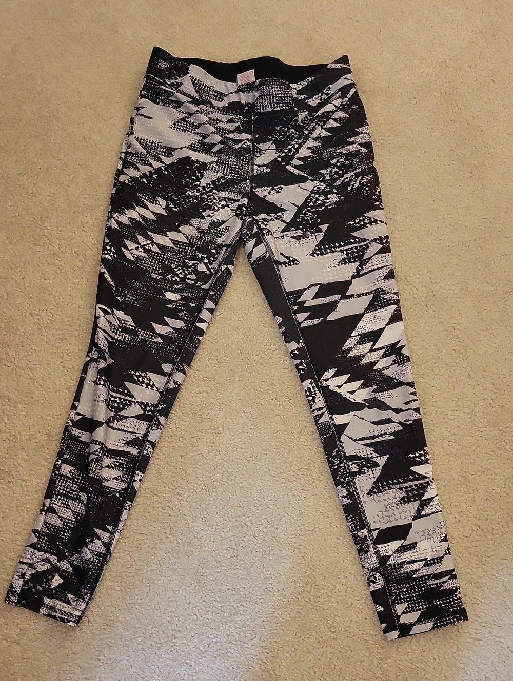 Mossimo Patterned Active Leggings